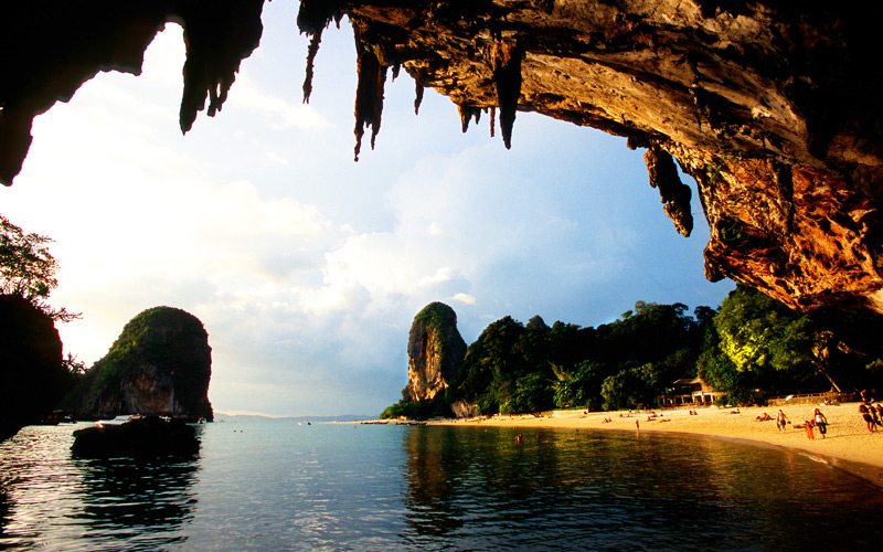 phranang-cave-krabi-thailand